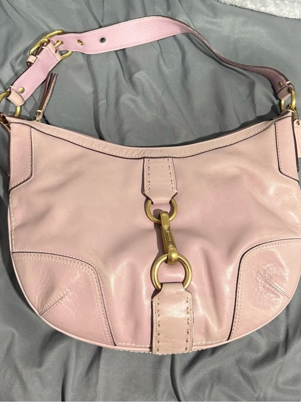 Coach Lilac Vintage Hampton Leather Hobo with Gold Hardware